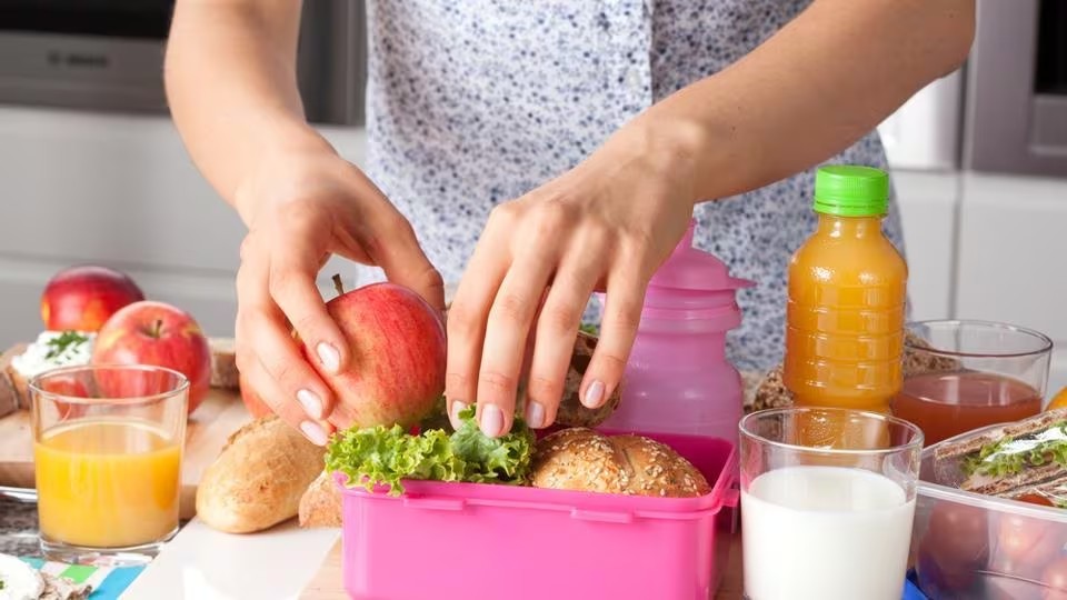 Don't pack this food in children's tiffin even by mistake, the taste may spoil their health
