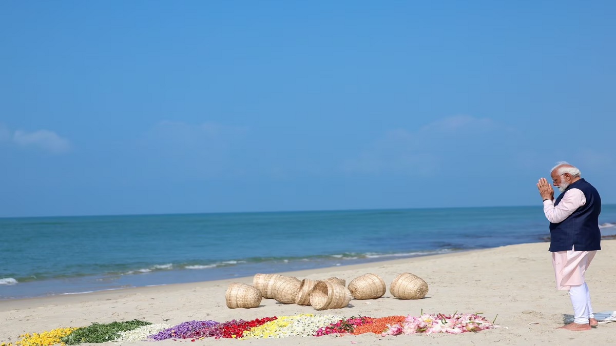 Prime Minister Modi built the emotional bridge of Ayodhya with Ram Setu, performed puja at Rameswaram a day ago