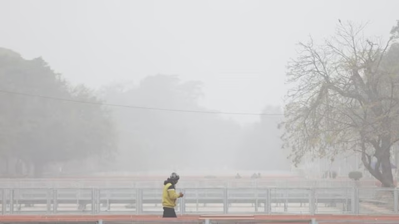Cold and fog in Delhi-NCR today, January cold breaks 13-year record