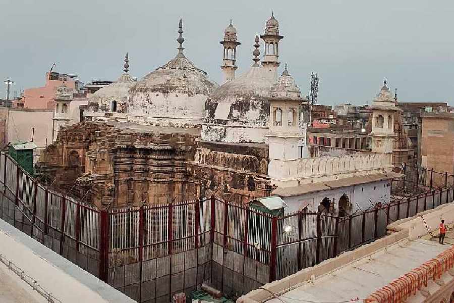 The Muslim party did not get relief from the Supreme Court, refusing an immediate hearing against the order of worship in Gyanvapi