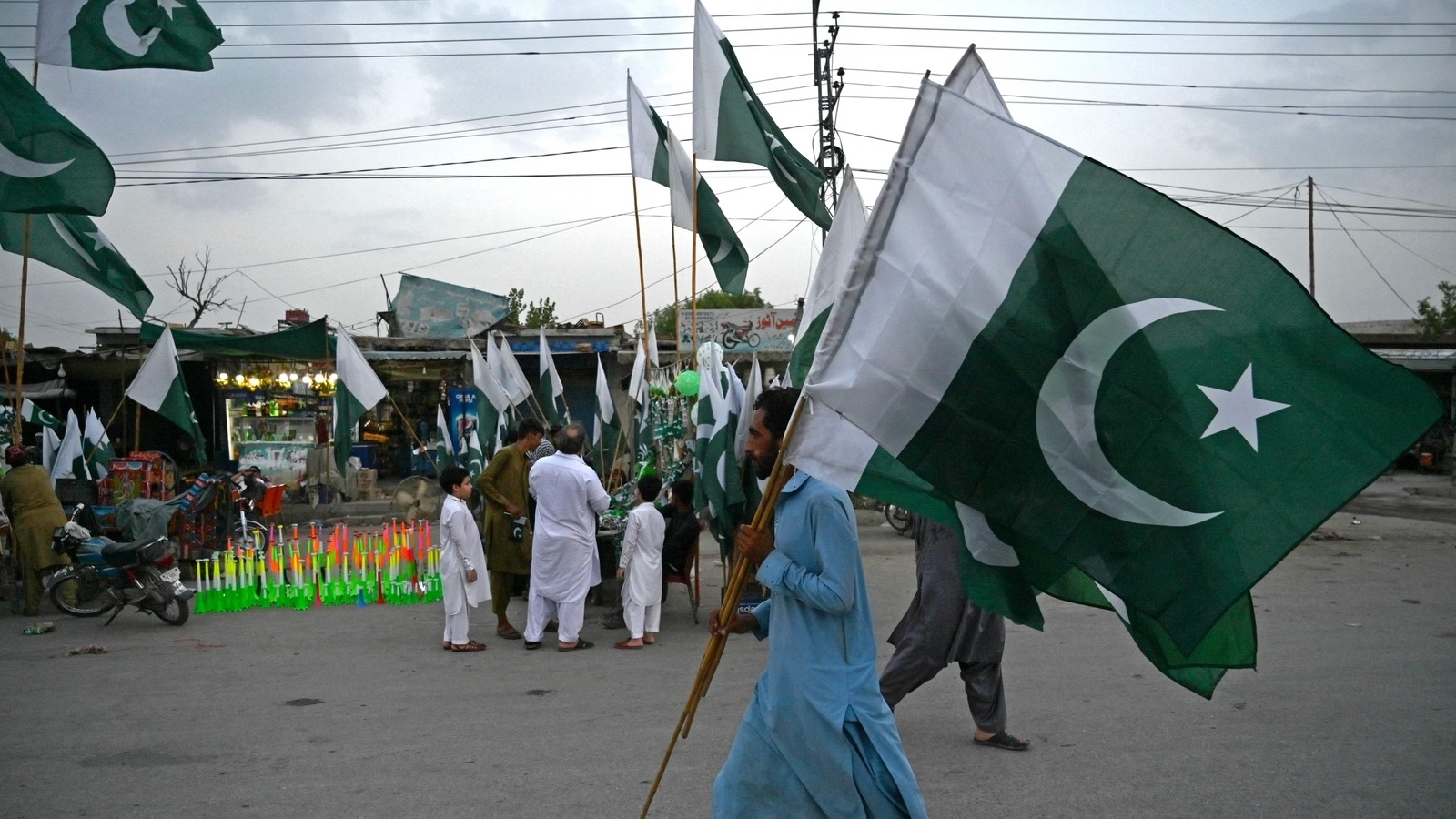 Chances of forming a coalition government in Pakistan, Shahbaz may become the next Prime Minister