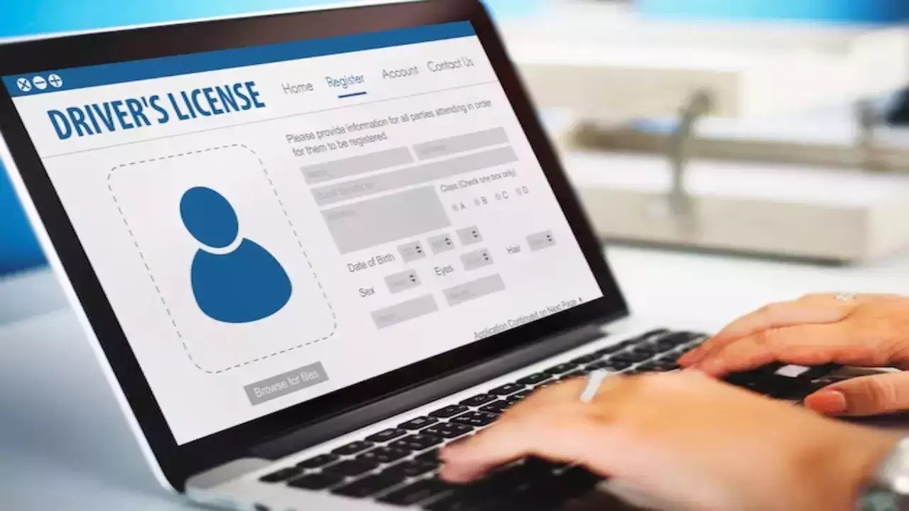 Getting a driving license is now very easy, learn the simple steps to apply online at home.