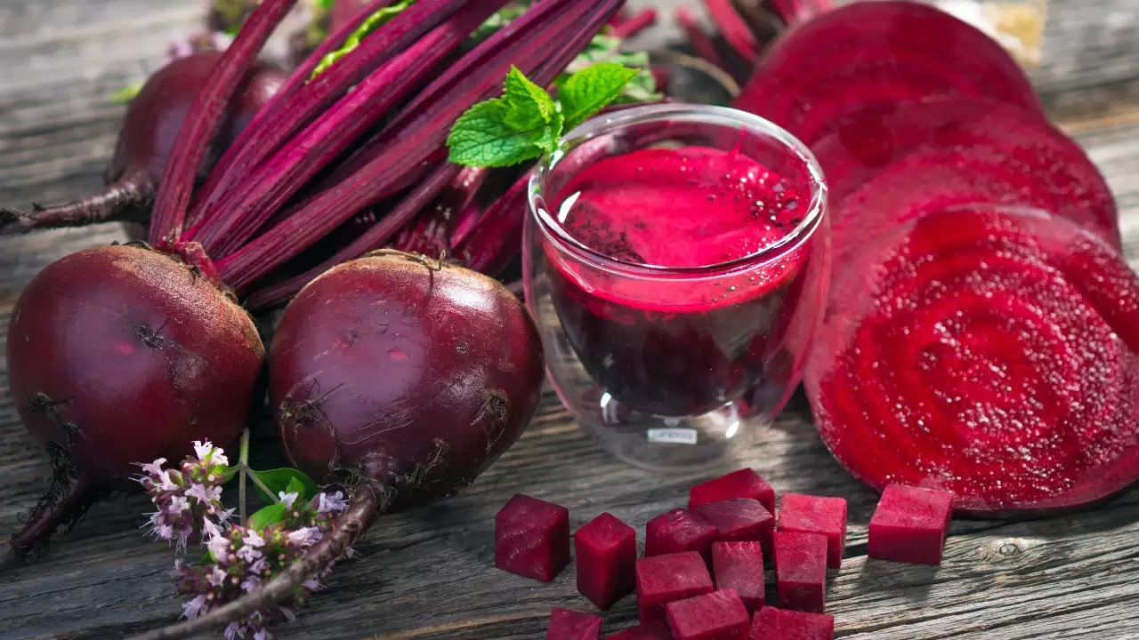 health beetroot takes care of the entire body from head to toe eating it daily gives amazing health benefits1