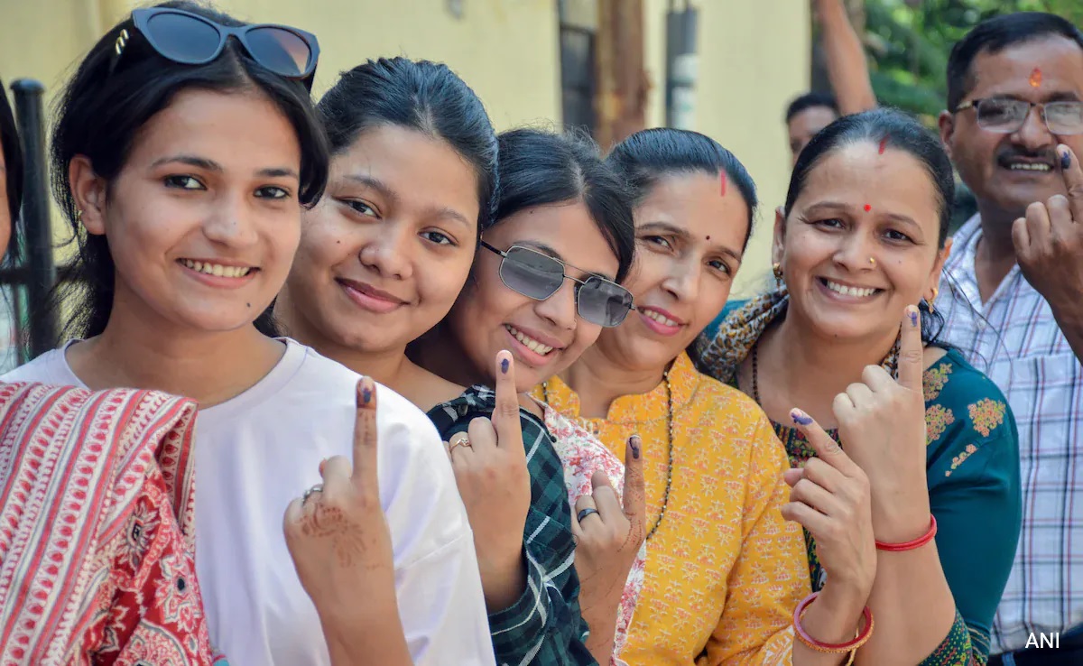 Enthusiasm among voters elders in wheelchairs and some in dress code in Gujarat arrived to vote