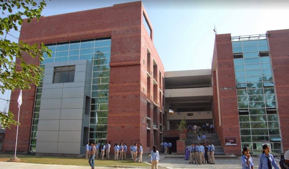 quantum university maintains 90 placement record in 2024 80 of students get excellent placements 2