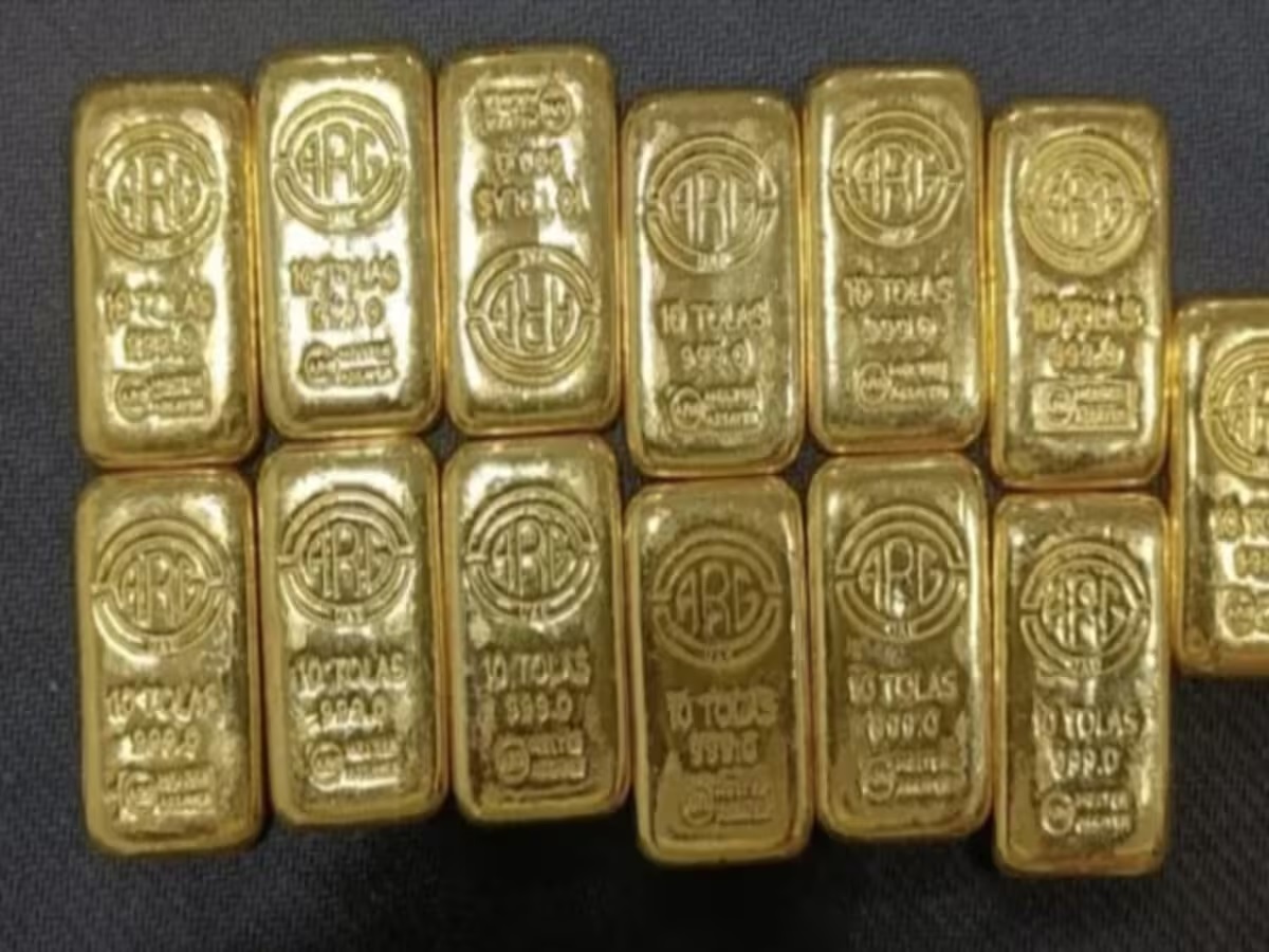 dri recovers 11 kg gold from delhi based gold smuggler at lucknow agra exprees way 1