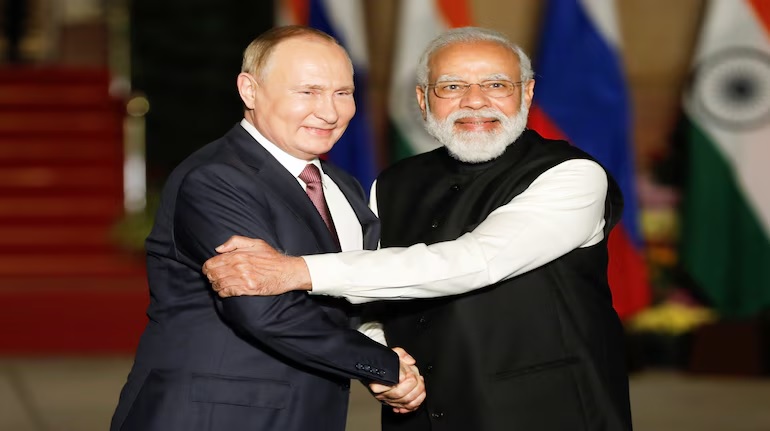 pm modi patted president putins shoulder reaction detail 1