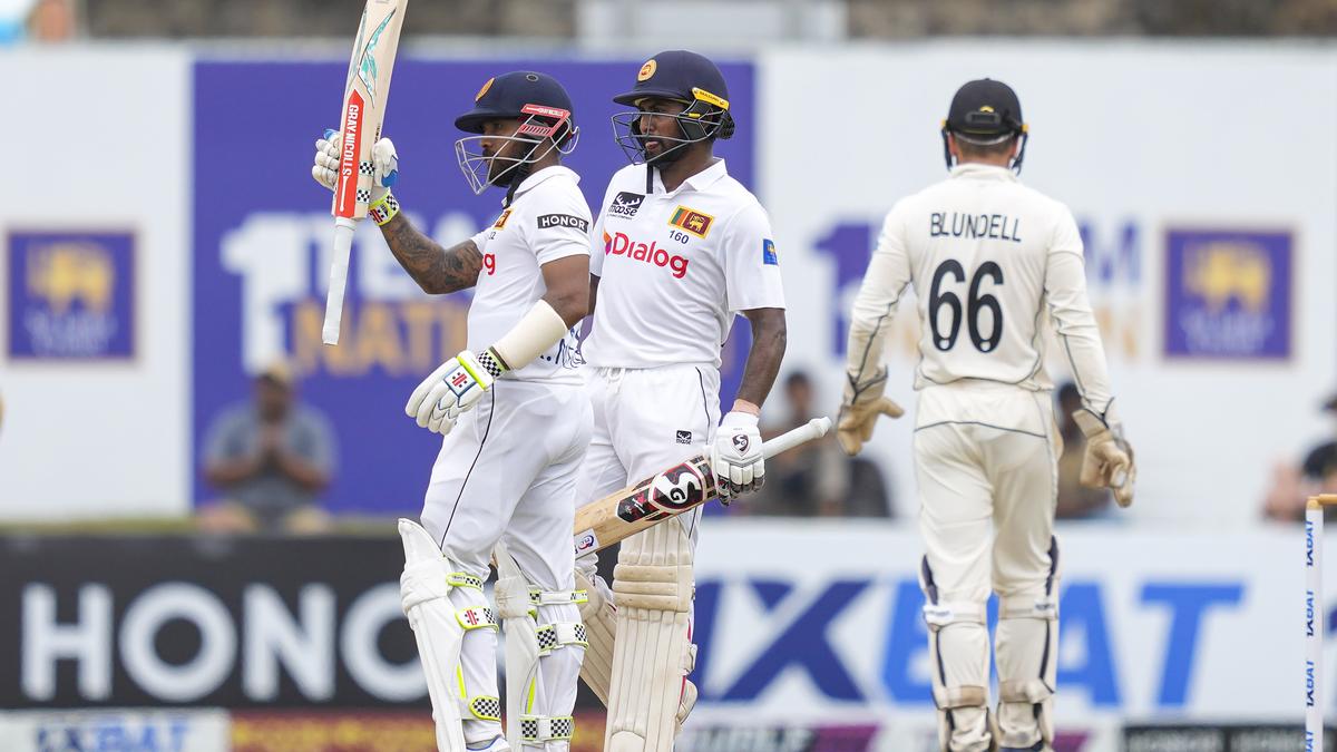 sri lanka cricket team made world record by taking follow on over new zealand sl vs nz 2nd test 234