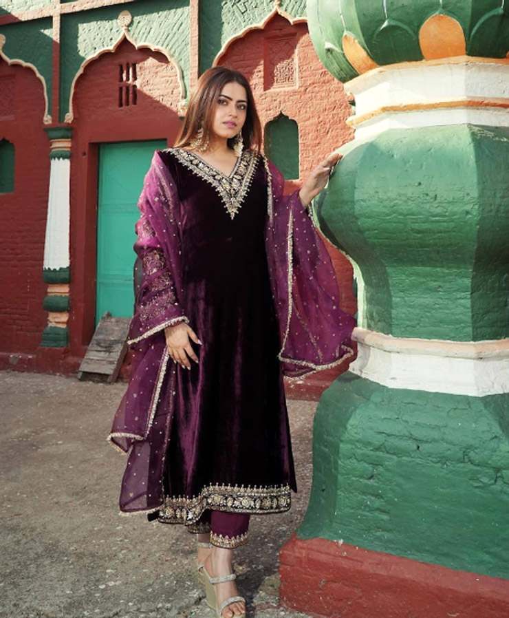 guru nanak jayanti 2024 v neck salwar suit designs for ladies article wre