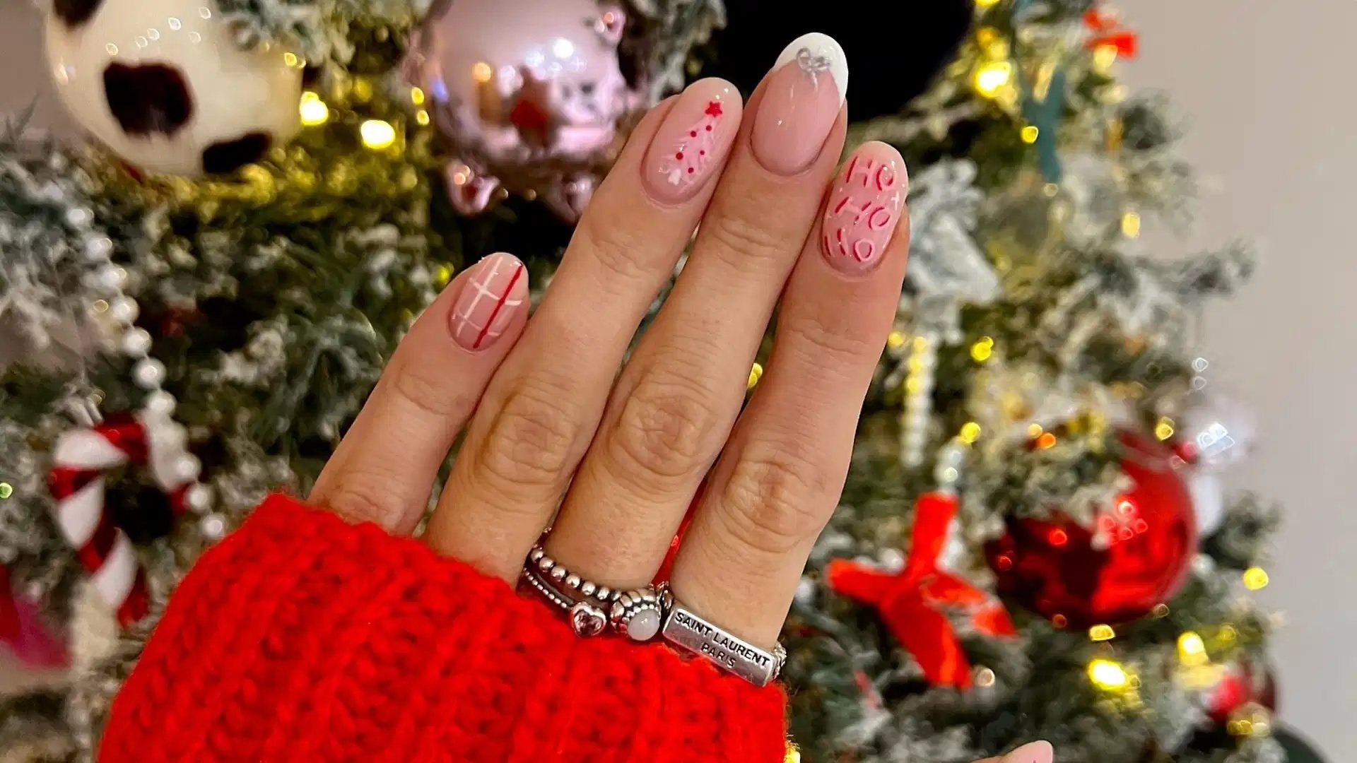 christmas special nail art for long and short nails images4