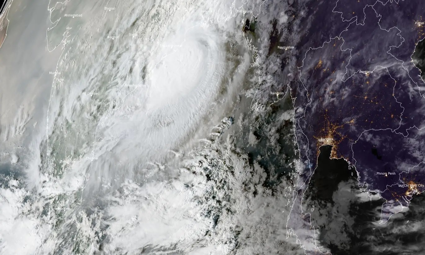 cyclone darragh landfall prediction cyclonic storm may strike to britain with heavy rain gusty winds1