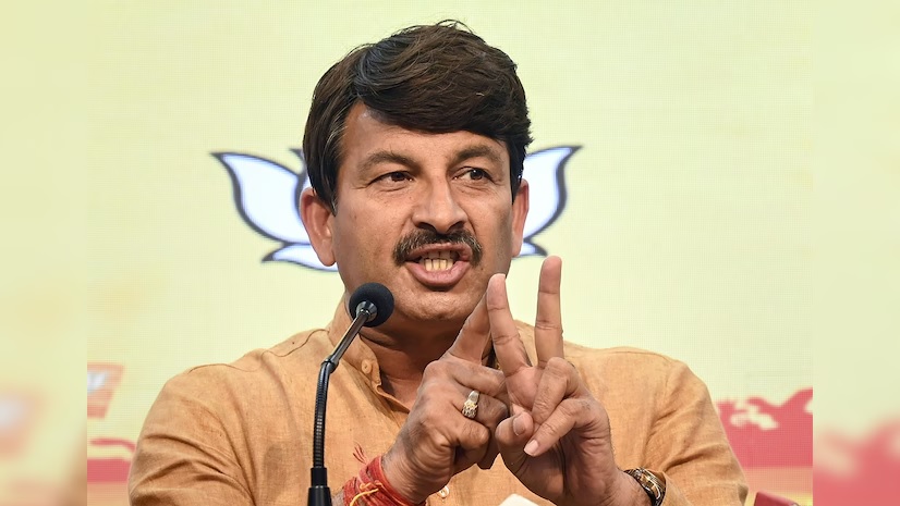 delhi election 2025 manoj tiwari hits back arvind kejriwal said aap leaders not trust on own mlas1