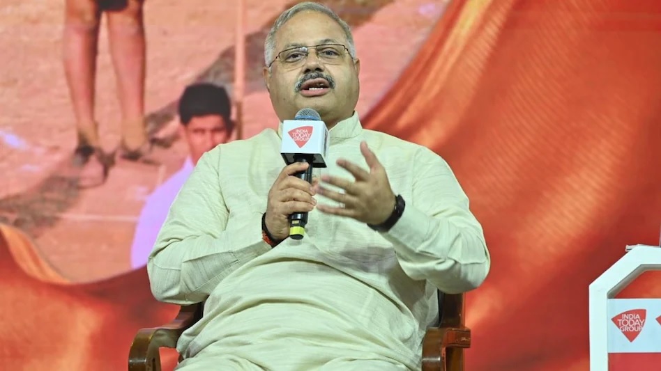 if the talks do not resolve the issue of atrocities on hindus in bangladesh then the central government should take other concrete steps rss1