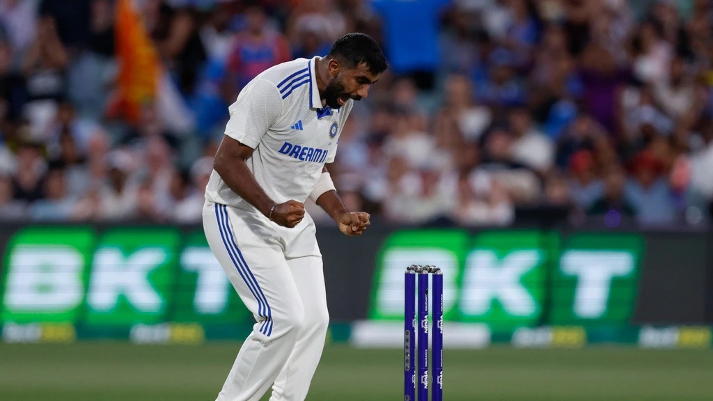 ind vs aus jasprit bumrah again gets steve smith wicket in pink ball test at adelaide1