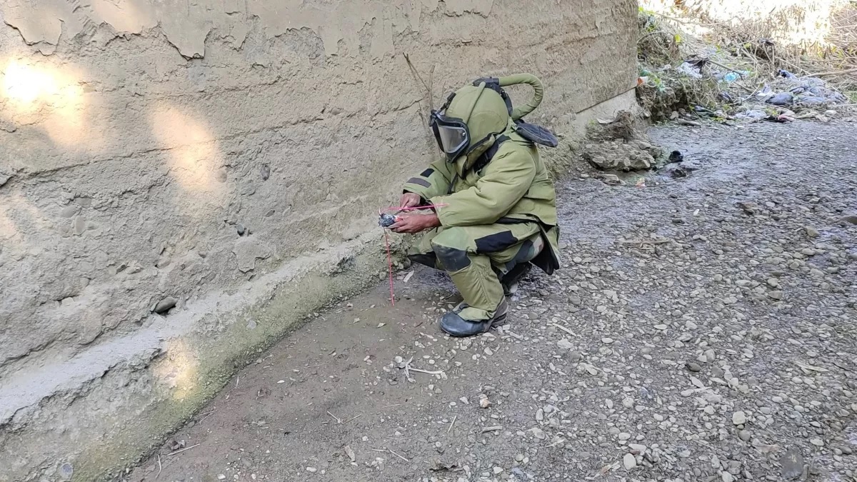 national security forces recovered more than 3 kg of explosives in churachandpur manipur3