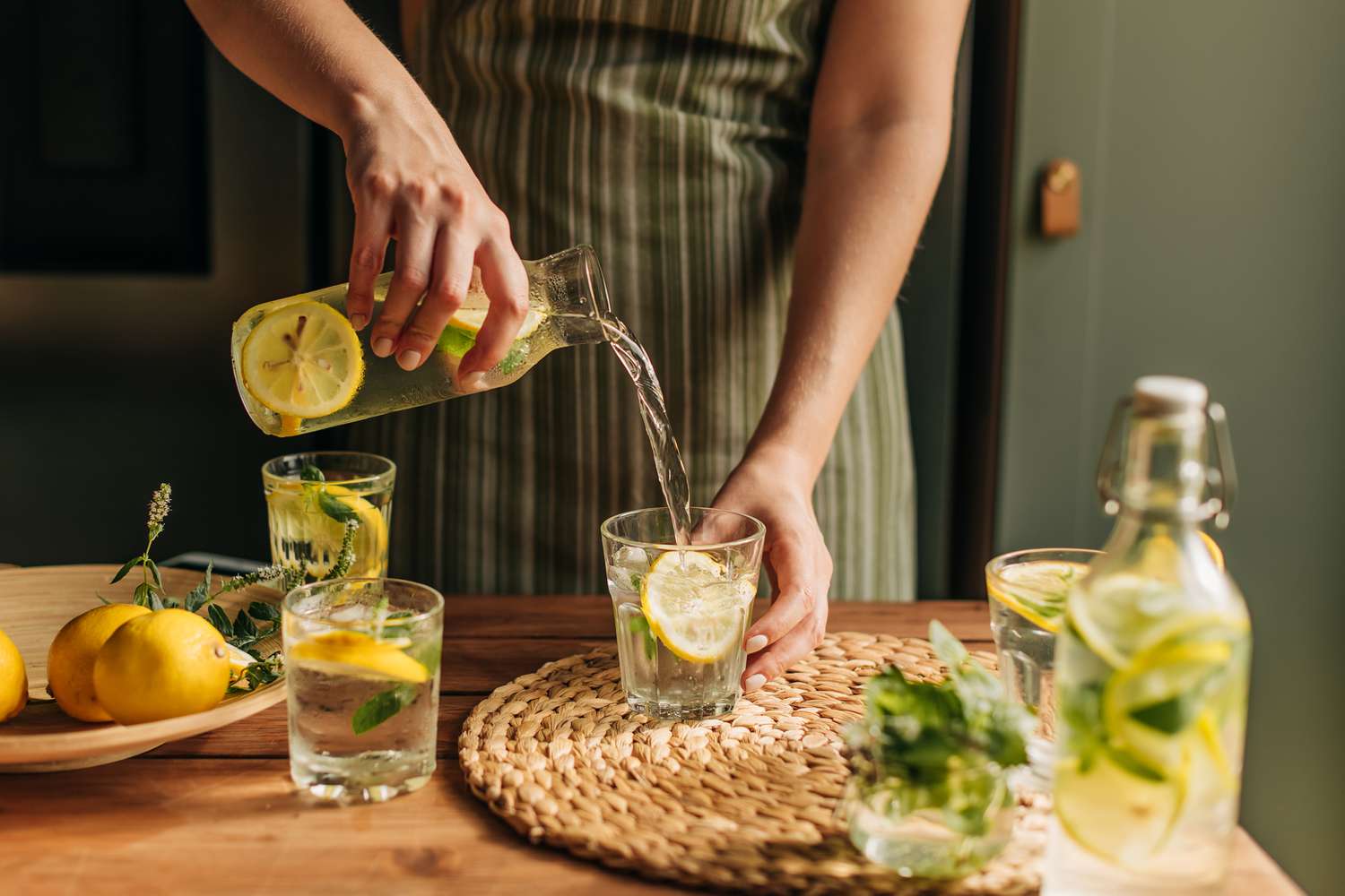 winter lemon water benefits drink lemon in warm water every morning for weight loss and other amazing benefits check details1