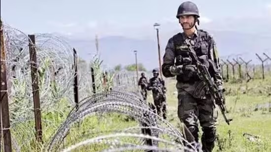 madhubani sashastra seema bal stopped two foreign nationals going to nepal12