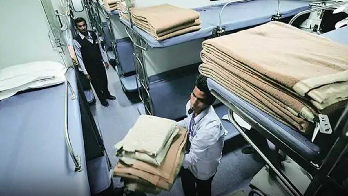 train bed sheet theft jail fine know rules1