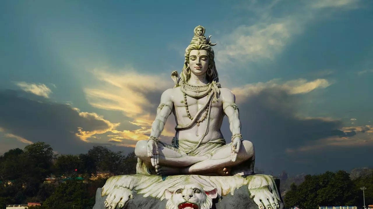 મહાશિવરાત્રી માટે આ વસ્તુઓ જરૂરી છેfewr