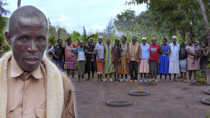 20 wives and 104 children biggest family completes a village1
