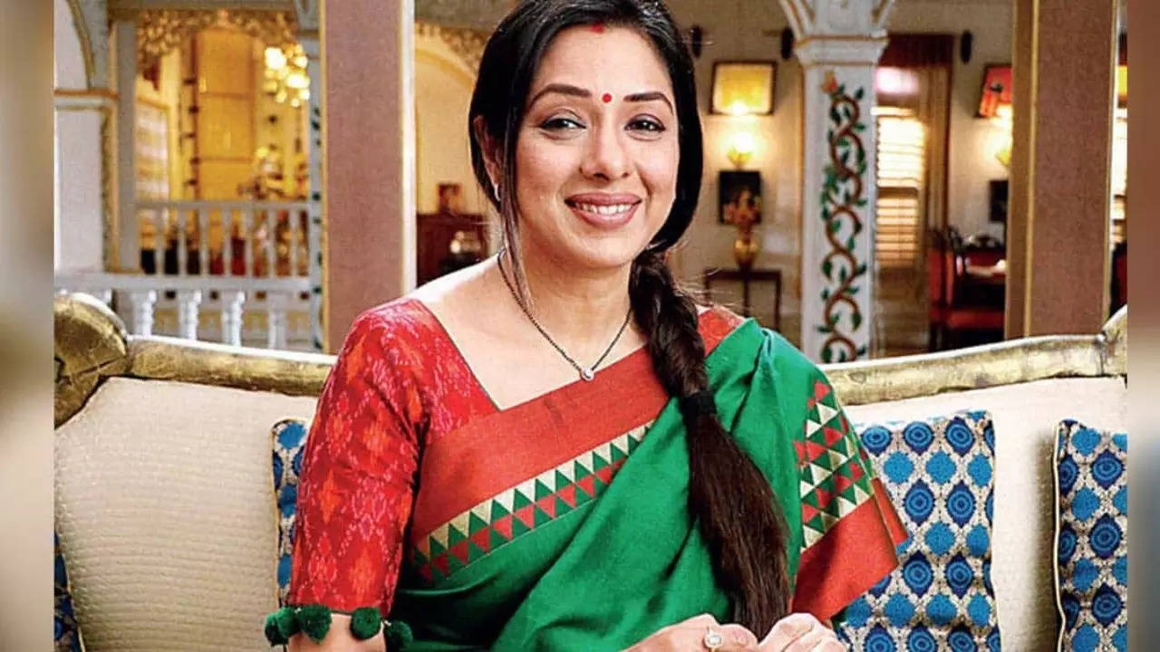 anupamaa actress rupali ganguly claims shah rukh khan started naming lead actress says it is a big change
