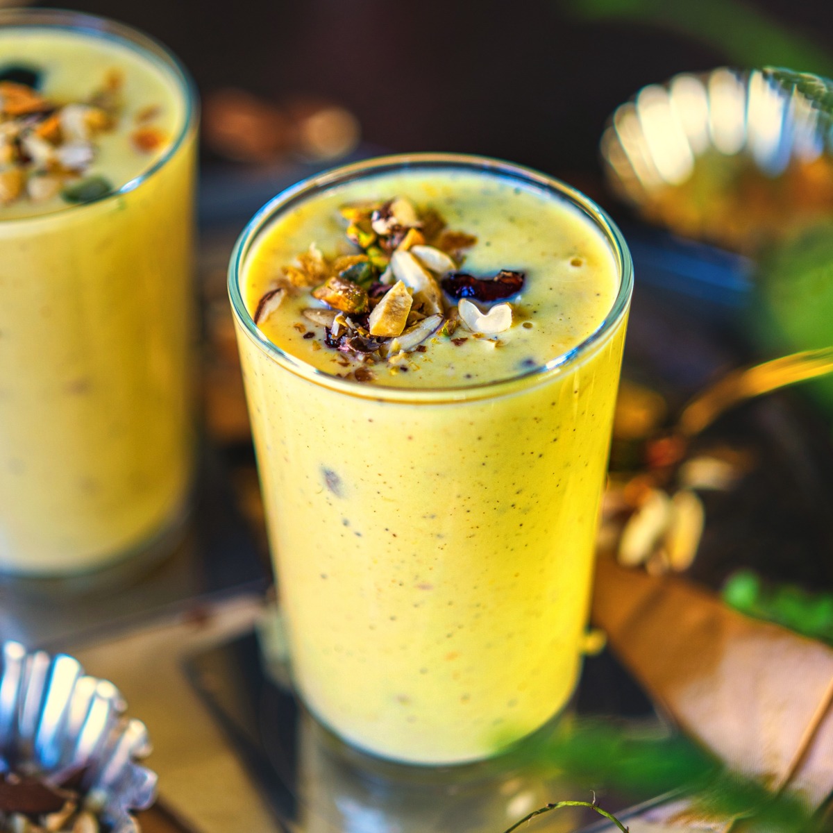 easy way to make almond shake for summer season at home2