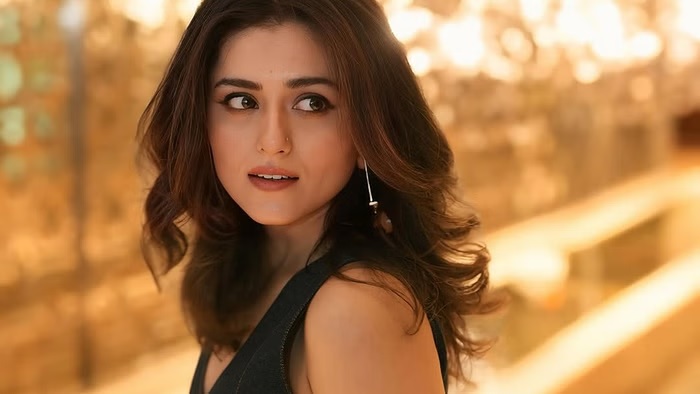 famous tv actress who got divorced and spending life single rashmi desai jennifer winget shweta tiwari2