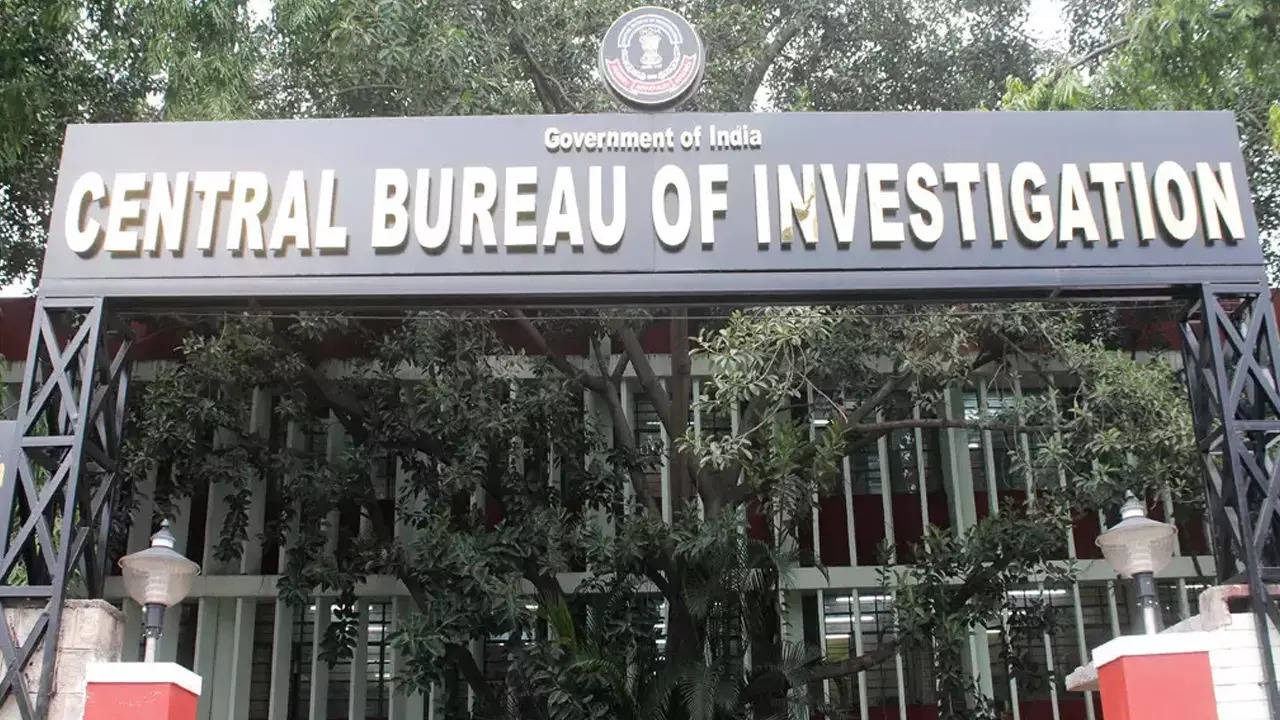 gorakhpur city bank fraud in jangal kauriya branch investigation report reveals 71 lakh embezzlement1