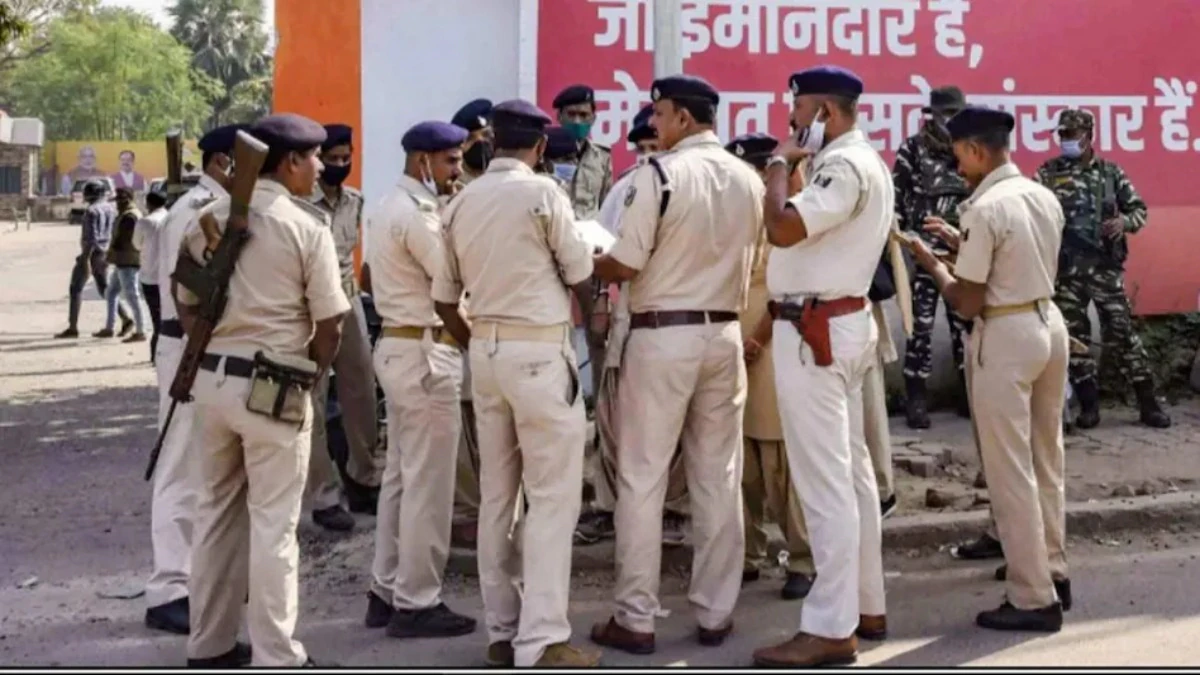 gujarat police return 2 crore rupees of victims of cybercrime tera tujhko arpan1