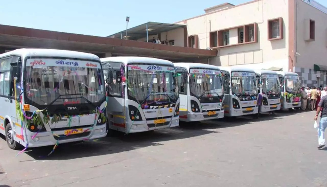 gujarat st bus travel becomes expensive fare increased by 10 percent1
