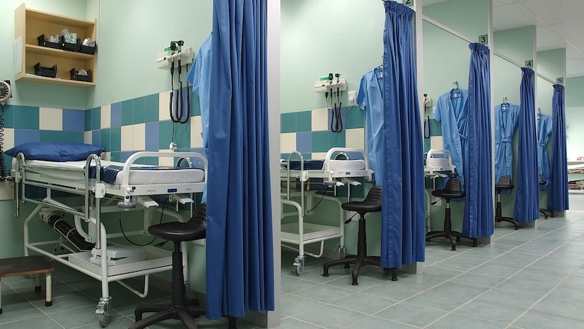 lucknow news two children died in lucknow rehabilitation center health of more than 12 deteriorated