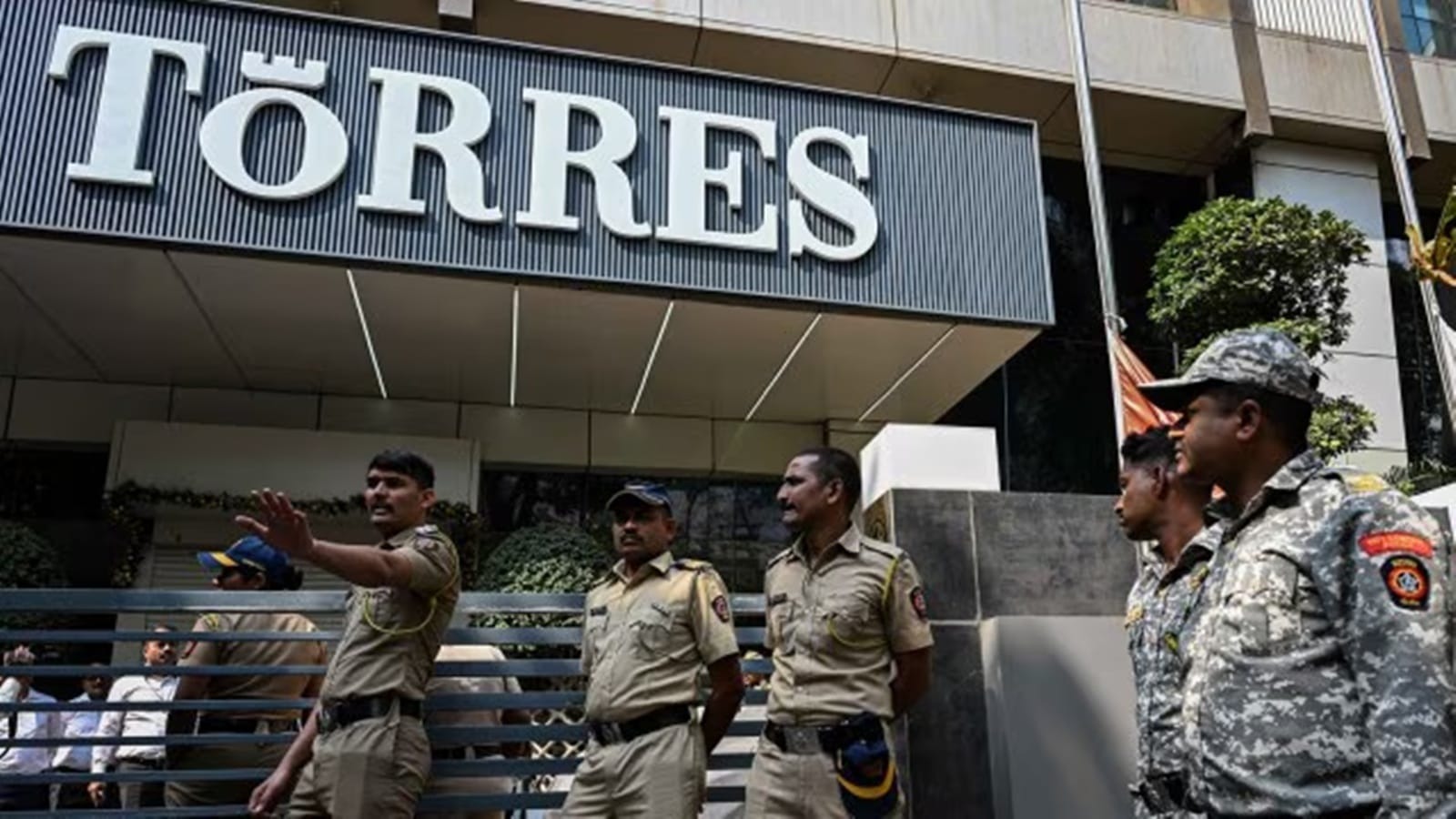 mumbai eow filed more than 27 thousand charge sheets in mumbai torres scam1