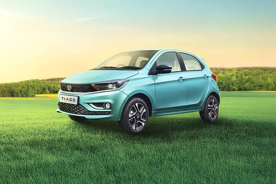 tata tiago discount offer up to 30 thousand rupees on all nrg variants with dual airbags safety features