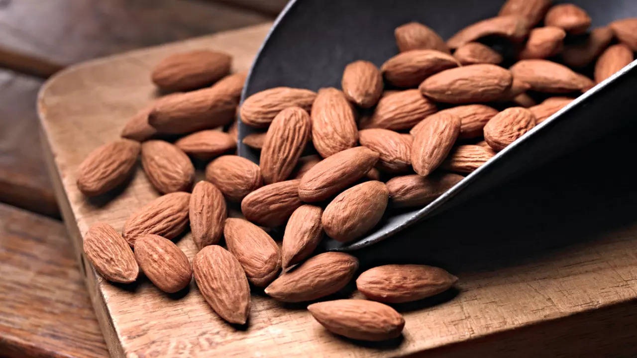 almonds side effects eating too much almonds can be harmful for your health2