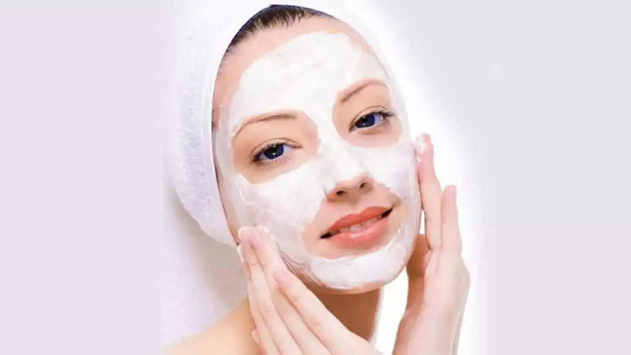 beauty tips using maida in this way to make your face 10 years younger know