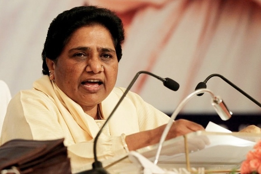 bsp supremo mayawati statement on language controversy demand english taught in government schools1