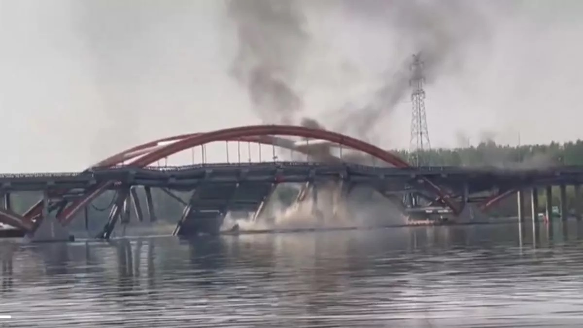 china bridge collapses in beijing after fire breaks out no casualties reported1
