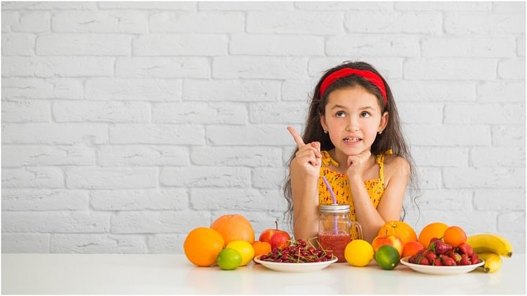 feeding tips for children under 2 expert advice know baccho ko kya khilaye kya nahi1