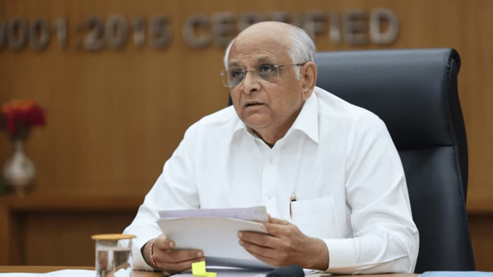gujarat roads will shine with rs 1242 crore work started on cm patel orders1