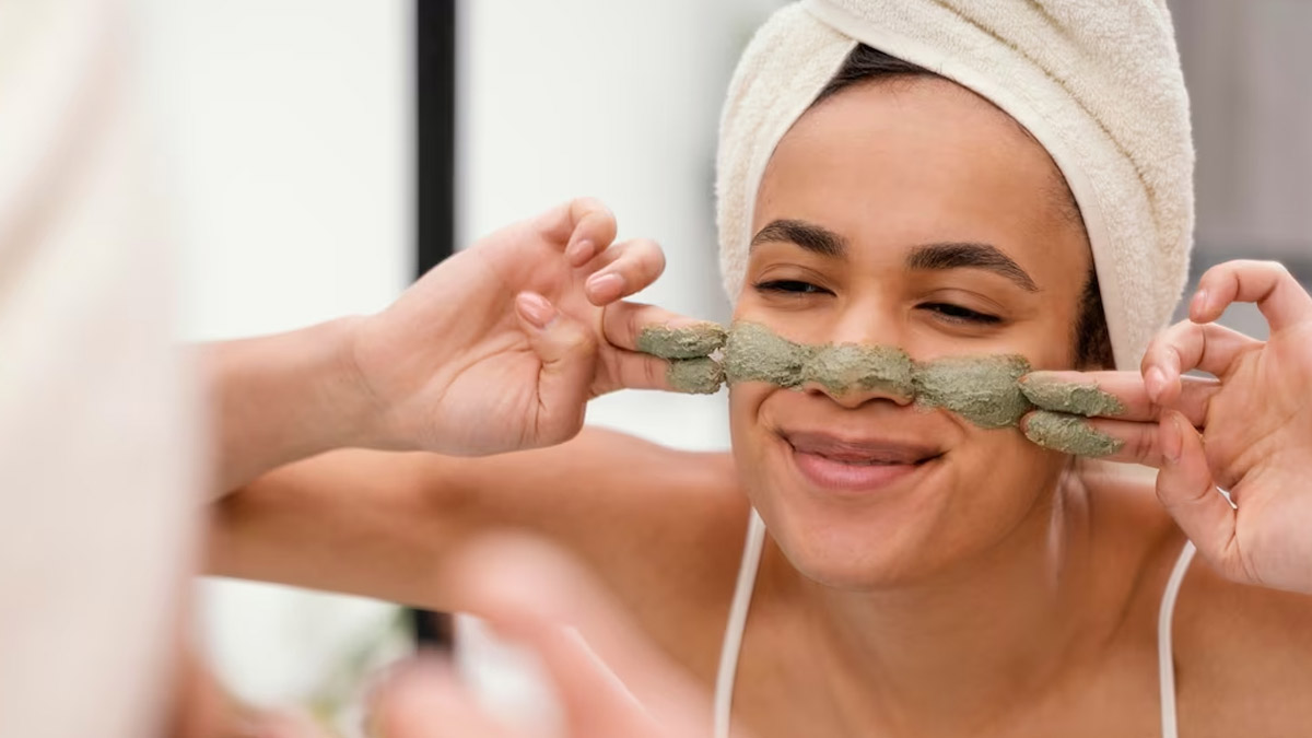 how to make homemade tulsi face pack and toner for skin care2