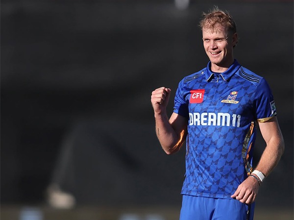 ipl corbin bosch banned from psl for 1 year for withdrawing name and plays for mumbai indians