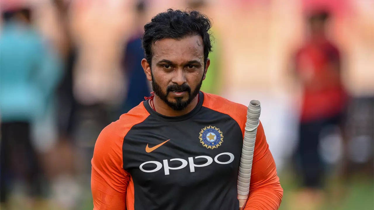 kedar jadhav indian former cricketer will join bjp today in maharashtra1