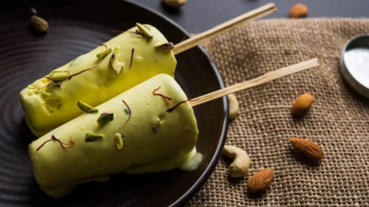 make almond pistachio kulfi for children in summer season note the easy recipe from here1