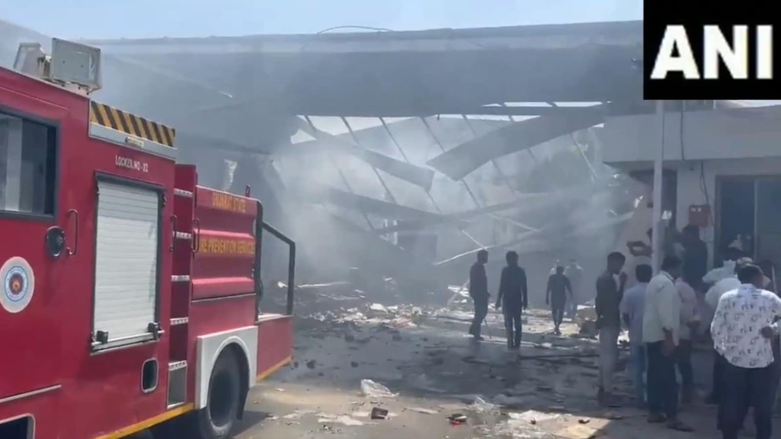 many killed in fire at firecracker factory in gujarat s banaskantha district say police1