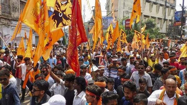 mumbai eggs hurled at ram navami procession in palghar maharashtra cops register case1