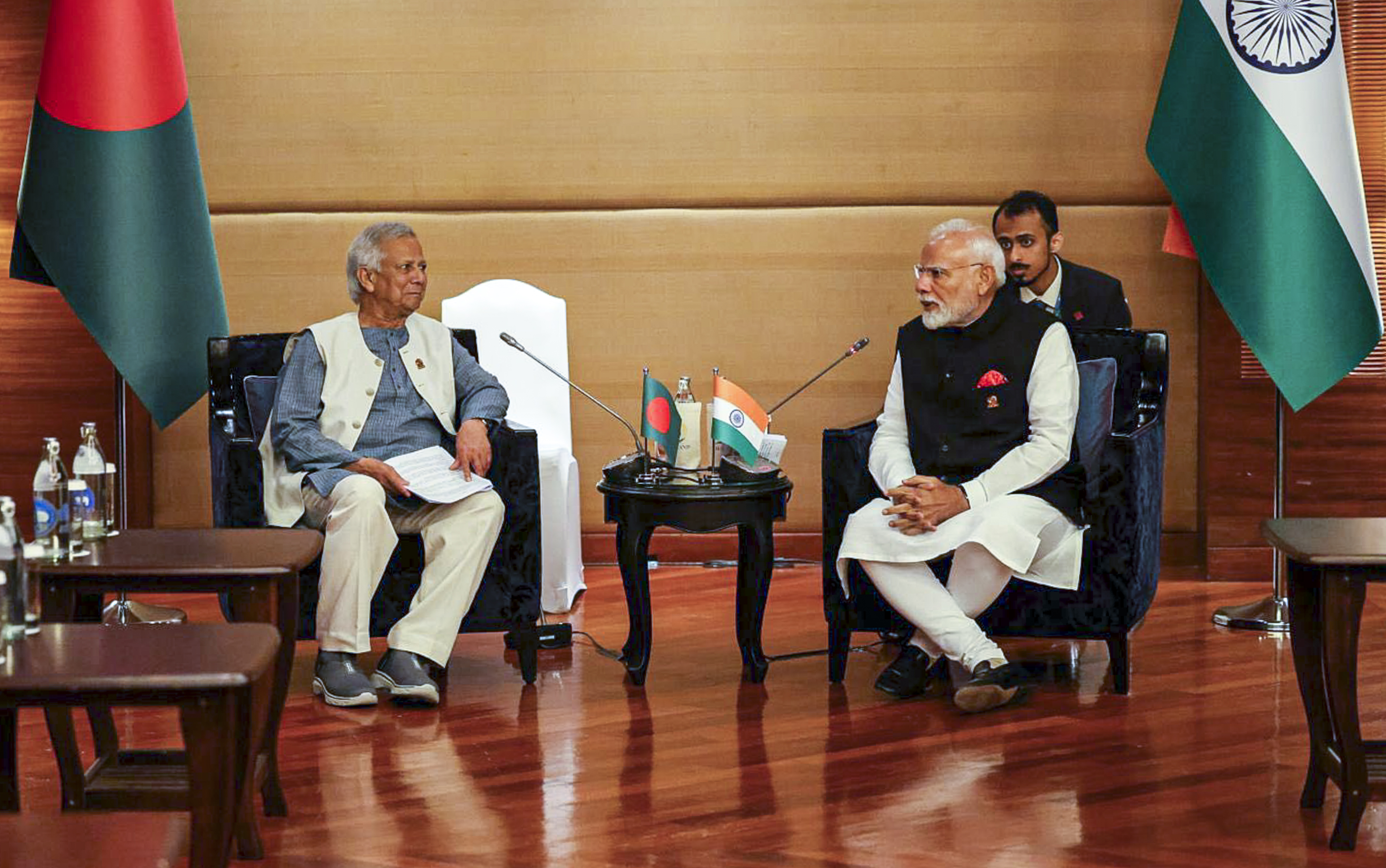 neighbouring country bangladesh impact of modi yunus meeting bangkok army come protect hindus