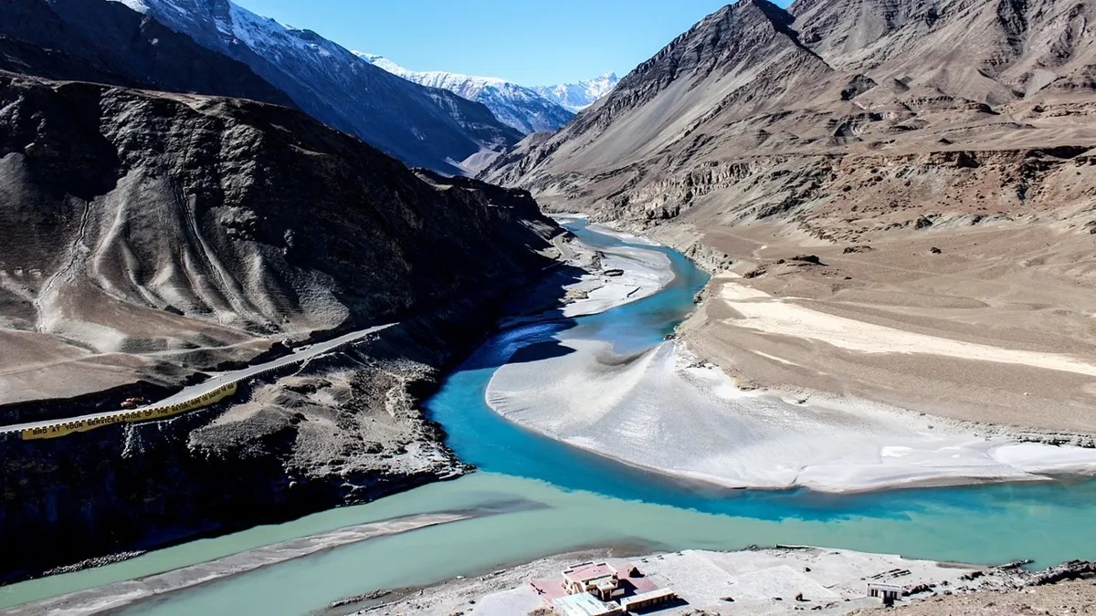 pahalgam terror attack know what is indus waters treaty by suspending india can stop pakistan water