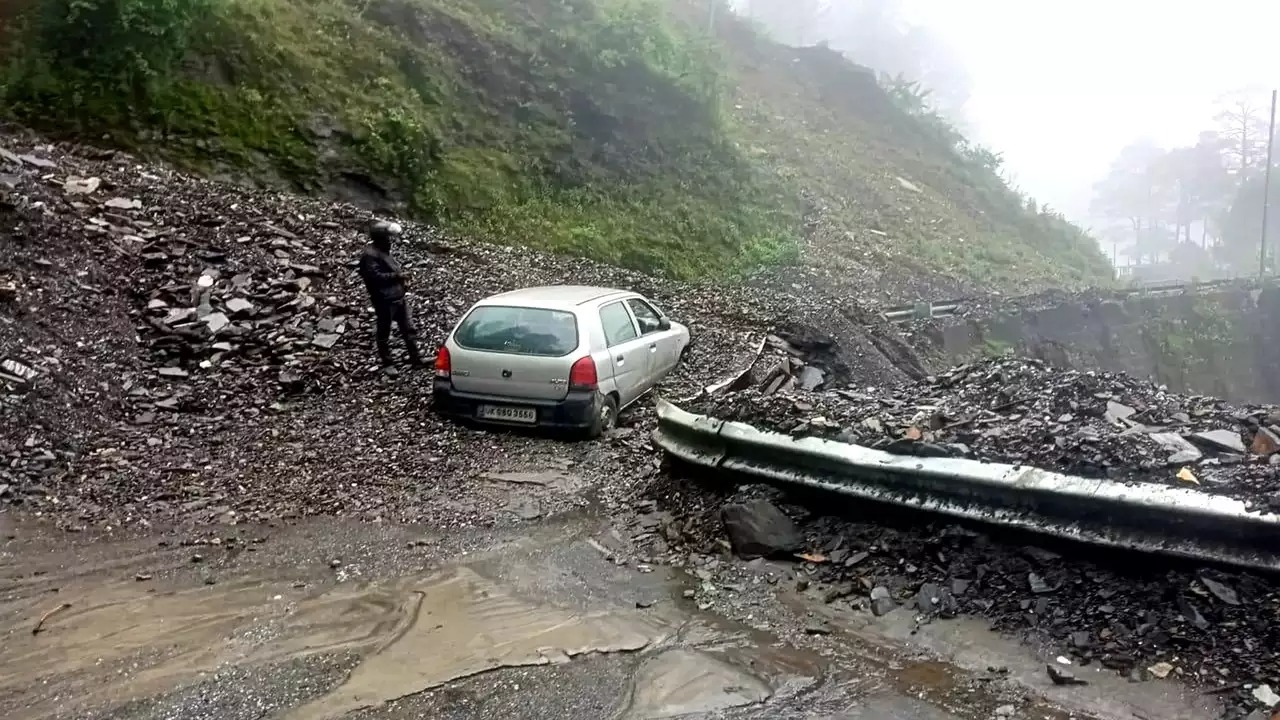 rain in tharali rivers and streams vehicles buried under debris2