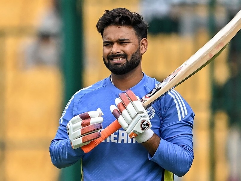 rishabh pant one run cost for lucknow super giants lsg owner sanjiv goenka in ipl1