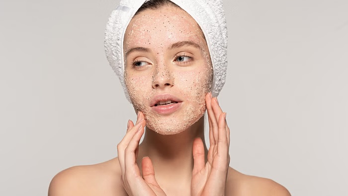 summer skin care tips simple and effective skincare routine to prevent skin problems in summer season1